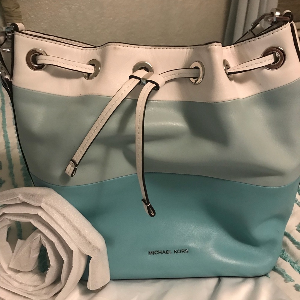 Michael Kors BRAND NEW bucket purse!